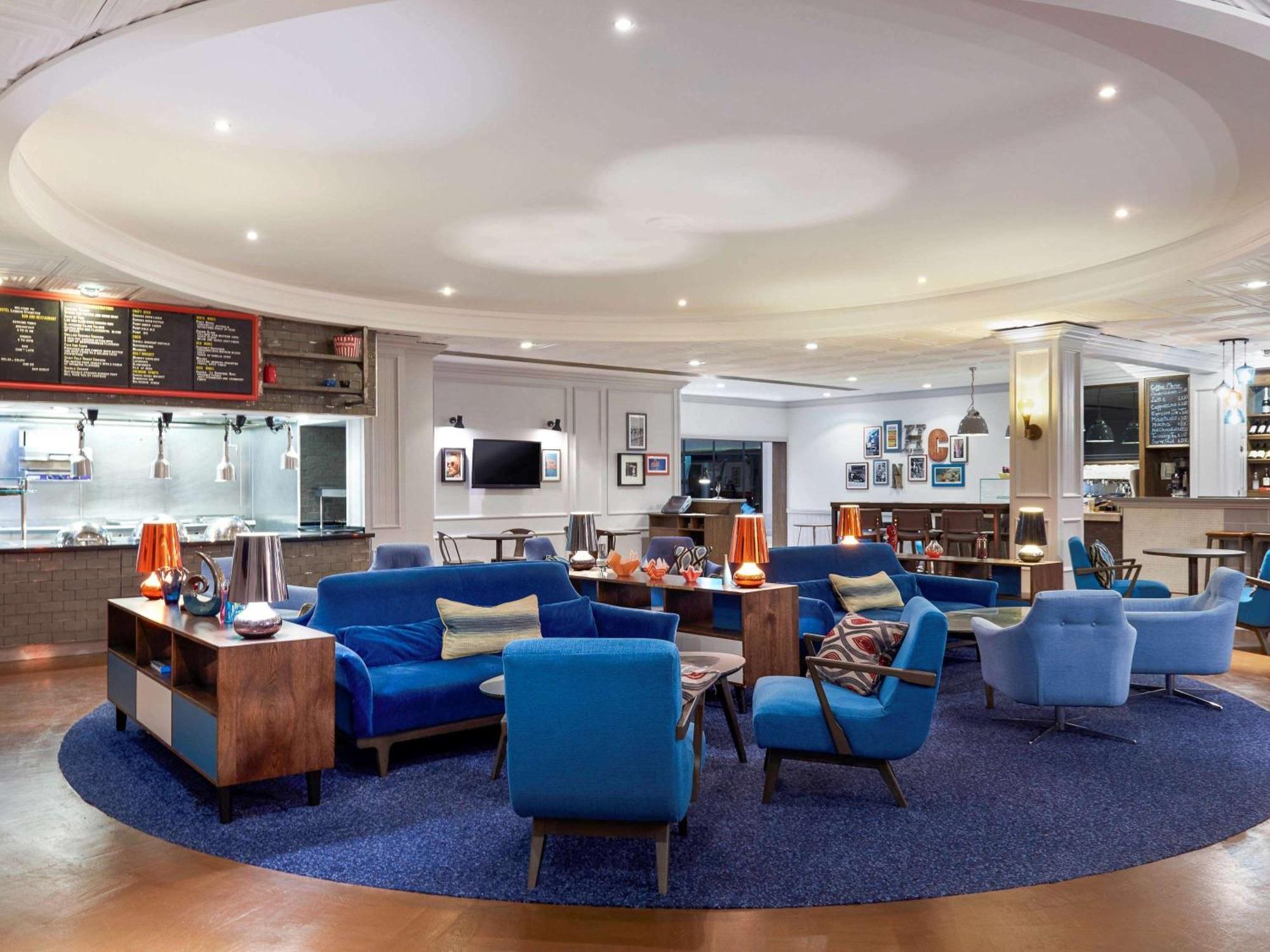 Novotel London Stansted Airport Stansted Mountfitchet Dış mekan fotoğraf