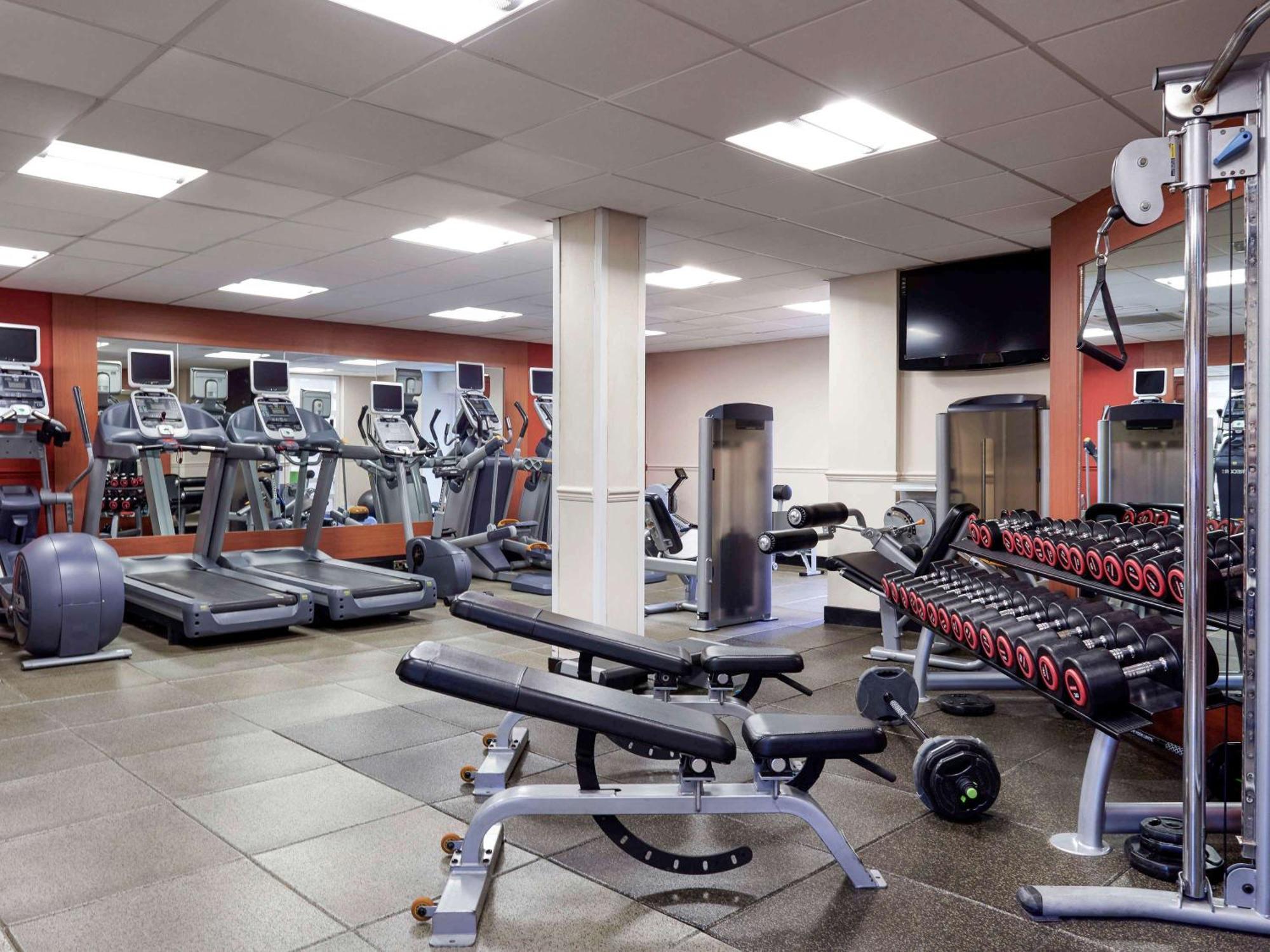 Novotel London Stansted Airport Stansted Mountfitchet Dış mekan fotoğraf
