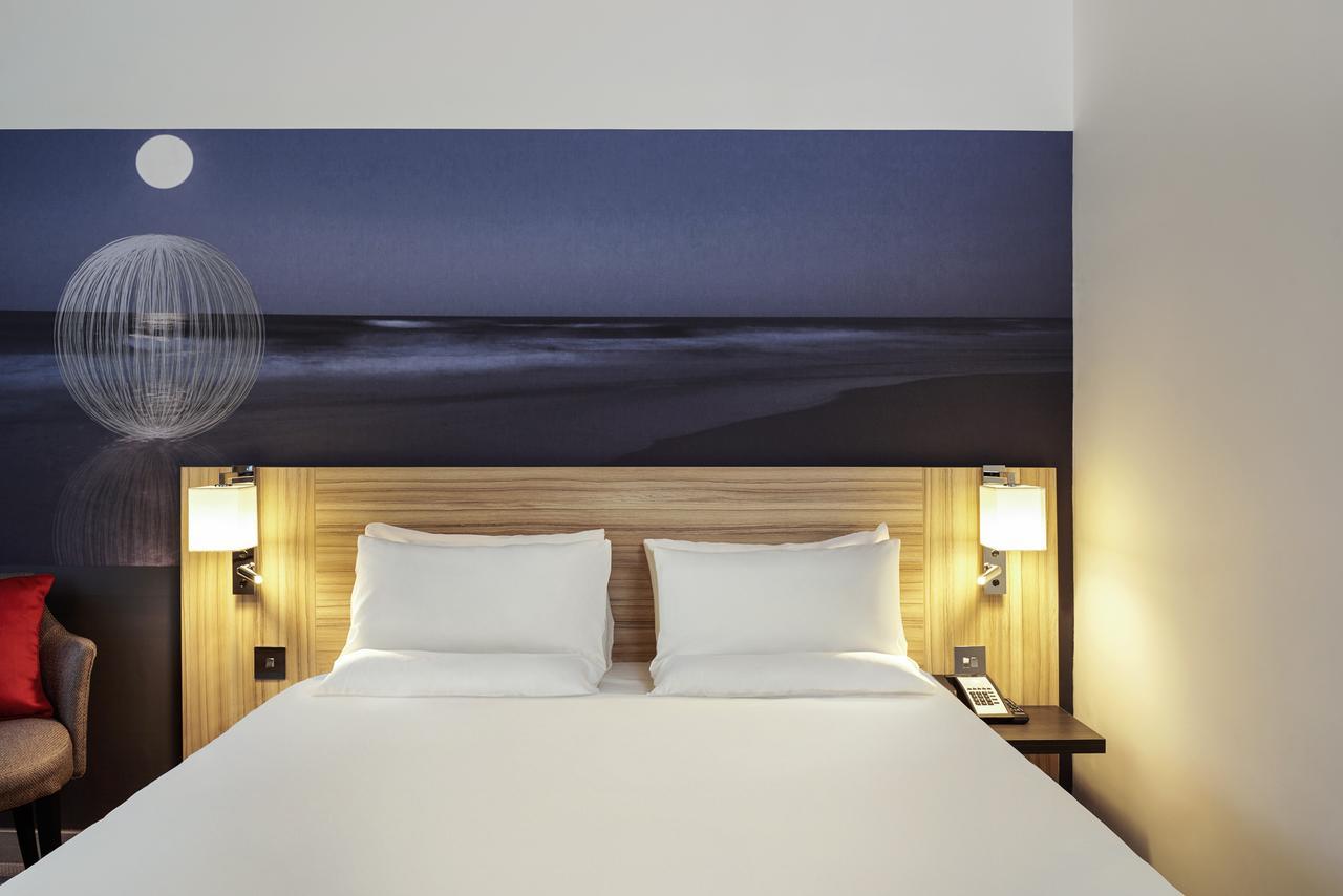 Novotel London Stansted Airport Stansted Mountfitchet Dış mekan fotoğraf